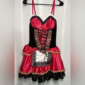Halloweeen costume, women’s little red riding hood